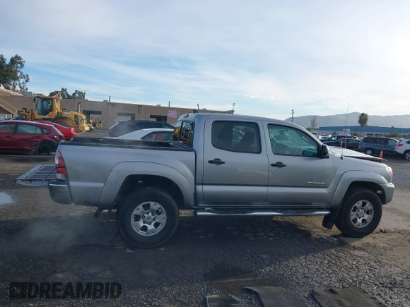 2014 Toyota Tacoma PreRunner with VIN 3TMJU4GN0EM163253, listed as a IAAI auction lot 41559780 with 155,883 mi miles. Bid and sale history available at carsss.com. Image 13.