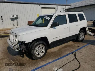 2015 Jeep Patriot Altitude with VIN 1C4NJRBB1FD231626, listed as a Copart auction lot 60086345 with 167,364 mi miles and Salvage title. Bid and sale history available at DreamBid. Image 1.