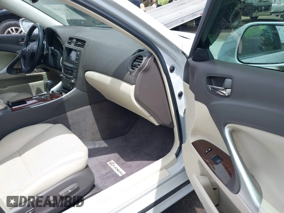 2010 Lexus IS 250 z VIN JTHBF5C20A5122748, wystawiony jako IAAI lot #42249280 z przebiegiem 122 826 mil mil oraz . Historia ofert i sprzedaży dostępna na DreamBid. Obrazek 5.