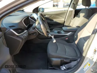 2016 Chevrolet Volt LT with VIN 1G1RA6S53GU120175, listed as a Copart auction lot 68210332 with 113,642 mi miles. Bid and sale history available at carsss.com. Image 7.
