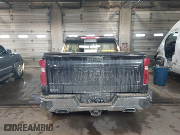 2022 Chevrolet Silverado 1500 LT with VIN 1GCUDDED8NZ537551, listed as a IAAI auction lot 41538996 with 34,083 mi miles and . Bid and sale history available at DreamBid. Image 16.