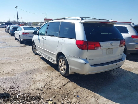 2004 Toyota Sienna XLE z VIN 5TDZA22C84S147404, wystawiony jako IAAI lot #41638416 z przebiegiem 181 672 mil mil oraz . Historia ofert i sprzedaży dostępna na DreamBid. Obrazek 3.