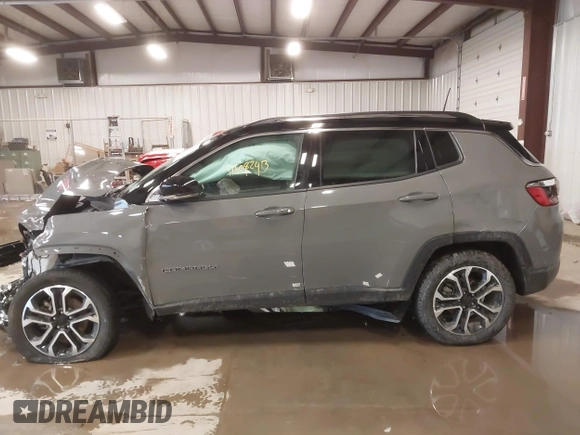 2022 Jeep Compass High Altitude with VIN 3C4NJDCB3NT144370, listed as a IAAI auction lot 41608243 with 20,610 mi miles and . Bid and sale history available at DreamBid. Image 14.