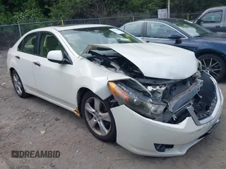 2009 Acura TSX z VIN JH4CU26619C018378, wystawiony jako IAAI lot #42479980 z przebiegiem 102 019 mil mil oraz . Historia ofert i sprzedaży dostępna na DreamBid. Obrazek 1.
