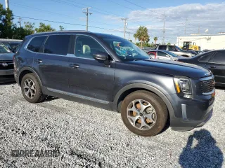 2020 Kia Telluride EX with VIN 5XYP3DHCXLG001439, listed as a Copart auction lot 56702845 with 136,799 mi miles and Clean title. Bid and sale history available at DreamBid. Image 4.