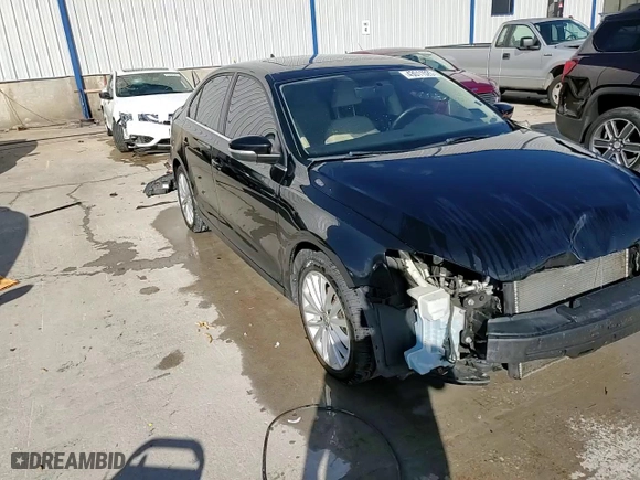 2014 Volkswagen Jetta Sedan TDI w/Premium with VIN 3VWLL7AJ2EM386443, listed as a Copart auction lot 43011525 with NaN miles and Salvage Title. Bid and sale history available at carsss.com. Image 14.
