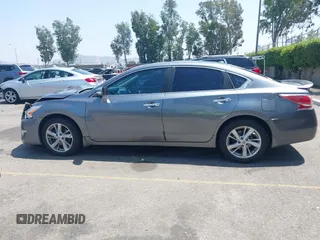 2015 Nissan Altima SV z VIN 1N4AL3AP1FC261692, wystawiony jako IAAI lot #42378146 z przebiegiem 215 563 mil mil oraz . Historia ofert i sprzedaży dostępna na DreamBid. Obrazek 14.