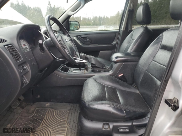 2005 Ford Escape Limited with VIN 1FMYU94195KA42057, listed as a Copart auction lot 50778125 with 137,435 mi miles and Clean Title. Bid and sale history available at carsss.com. Image 7.