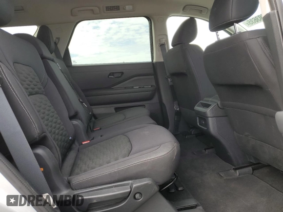 2024 Nissan Pathfinder S with VIN 5N1DR3AC2RC276348, listed as a Copart auction lot 57293635 with 11,818 mi miles and Clean title. Bid and sale history available at DreamBid. Image 11.