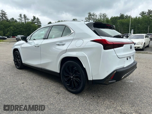 2022 Lexus UX 250h F Sport z VIN JTHR9JBH5N2060372, wystawiony jako Copart lot #61839575 z przebiegiem 110 619 mil mil oraz Czysty tytuł • Clean title. Historia ofert i sprzedaży dostępna na DreamBid. Obrazek 3.