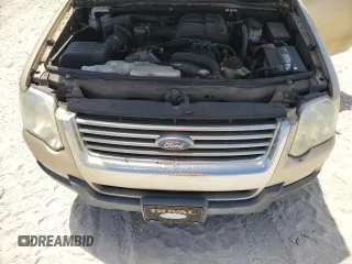 2007 Ford Explorer XLT z VIN 1FMEU63E57UA67552, wystawiony jako Copart lot #55170325 z przebiegiem 158 822 mil mil oraz Czysty tytuł • Clean title. Historia ofert i sprzedaży dostępna na DreamBid. Obrazek 12.