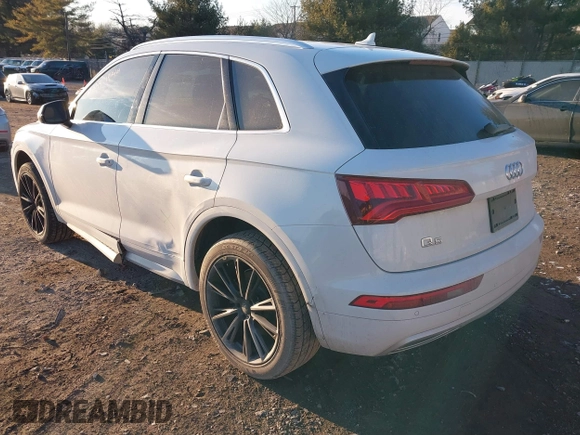 2020 Audi Q5 Premium Plus with VIN WA1BNAFY3L2060967, listed as a IAAI auction lot 41344576 with 74,755 mi miles. Bid and sale history available at carsss.com. Image 3.