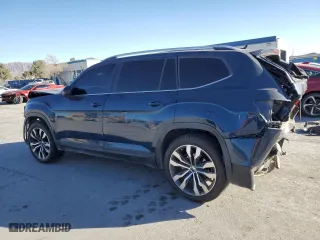 2018 Volkswagen Atlas 3.6L V6 SE with VIN 1V2CR2CA0JC569495, listed as a Copart auction lot 45396035 with 96,474 mi miles and Salvage Title. Bid and sale history available at carsss.com. Image 2.