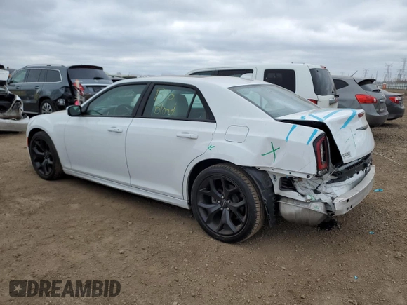 2022 Chrysler 300 Touring L with VIN 2C3CCADGXNH184954, listed as a Copart auction lot 84247384 with 27,297 mi miles and Salvage Title. Bid and sale history available at carsss.com. Image 2.