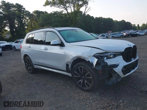 2019 BMW X7 xDrive50i z VIN 5UXCX4C53KLB40280, wystawiony jako IAAI lot #39936228 z przebiegiem Nie podano mil oraz . Historia ofert i sprzedaży dostępna na DreamBid. Obrazek 1.