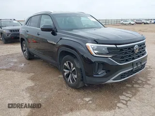 2024 Volkswagen Atlas SE with VIN 1V2LE2CA4RC229547, listed as a IAAI auction lot 42062372 with 12,237 mi miles and . Bid and sale history available at DreamBid. Image 1.