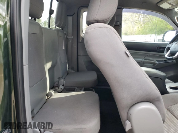 2014 Toyota Tacoma with VIN 5TFUX4EN3EX029824, listed as a Copart auction lot 51459865 with 193,533 mi miles and Clean title. Bid and sale history available at DreamBid. Image 10.