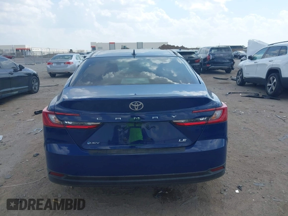 2025 Toyota Camry LE with VIN 4T1DAACK0SU091506, listed as a IAAI auction lot 41880460 with 8,407 mi miles and . Bid and sale history available at DreamBid. Image 16.