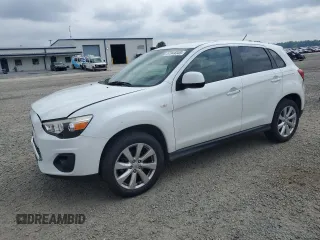 2015 Mitsubishi Outlander ES z VIN 4A4AP3AU4FE020713, wystawiony jako Copart lot #57944345 z przebiegiem 136 330 mil mil oraz Szkoda całkowita • Salvage title. Historia ofert i sprzedaży dostępna na DreamBid. Obrazek 1.