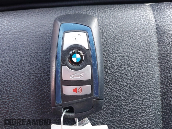 2018 BMW 3 Series с VIN WBA8F1C54JAE92929, выставлен на аукционе IAAI как лот 42236074 с пробегом 87 285 миль миль и . История ставок и продаж доступна на DreamBid. Изображение 11.