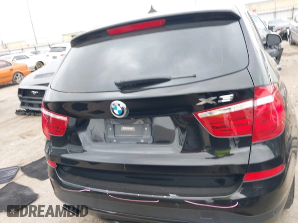 2017 BMW X3 xDrive28i z VIN 5UXWX9C32H0T16557, wystawiony jako IAAI lot #41934755 z przebiegiem 131 559 mil mil oraz . Historia ofert i sprzedaży dostępna na DreamBid. Obrazek 16.