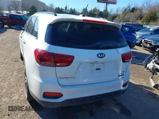 2019 Kia Sorento S V6 with VIN 5XYPG4A56KG601177, listed as a IAAI auction lot 41282318 with 132,373 mi miles. Bid and sale history available at carsss.com. Image 16.