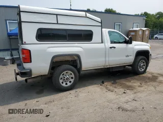 2015 GMC Sierra 2500HD z VIN 1GT01XE89FZ124325, wystawiony jako Copart lot #60473645 z przebiegiem 283 077 mil mil oraz Czysty tytuł • Clean title. Historia ofert i sprzedaży dostępna na DreamBid. Obrazek 3.