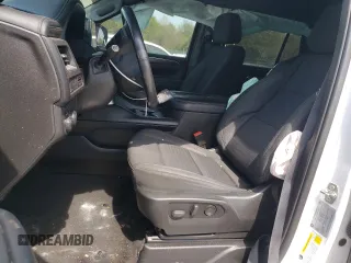 2021 Chevrolet Tahoe LS z VIN 1GNSKMKD0MR315982, wystawiony jako Copart lot #52740585 z przebiegiem 54 954 mil mil oraz Szkoda całkowita • Salvage title. Historia ofert i sprzedaży dostępna na DreamBid. Obrazek 7.