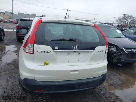2013 Honda CR-V LX with VIN 5J6RM4H35DL035262, listed as a IAAI auction lot 42015861 with 260,261 mi miles. Bid and sale history available at carsss.com. Image 16.