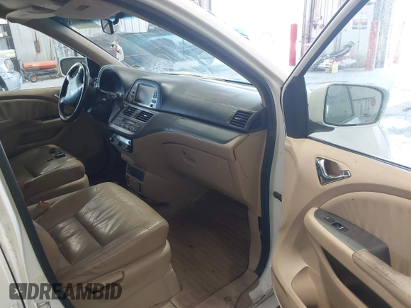 2007 Honda Odyssey EX-L with VIN 5FNRL38787B131819, listed as a IAAI auction lot 41754775 with Not Provided miles and . Bid and sale history available at DreamBid. Image 5.