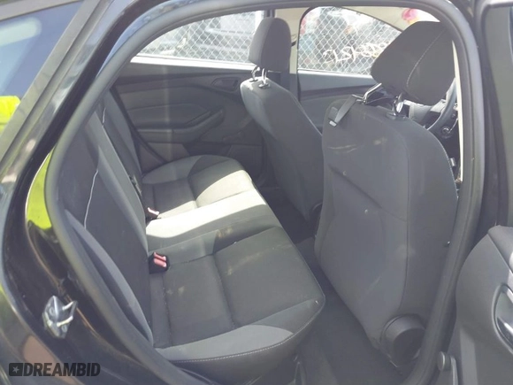 2013 Ford Focus S with VIN 1FADP3E27DL261340, listed as a IAAI auction lot 41864213 with NaN miles. Bid and sale history available at carsss.com. Image 8.