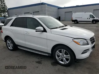 2014 Mercedes-Benz M with VIN 4JGDA5HB5EA343367, listed as a Copart auction lot 53925045 with 154,996 mi miles and Clean Title. Bid and sale history available at carsss.com. Image 4.