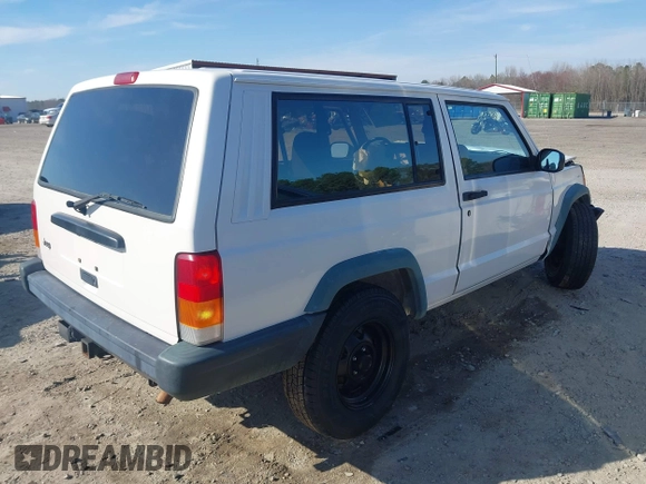 1998 Jeep Cherokee with VIN 1J4FJ27S7WL200871, listed as a IAAI auction lot 41791329 with 122,620 mi miles and . Bid and sale history available at DreamBid. Image 4.