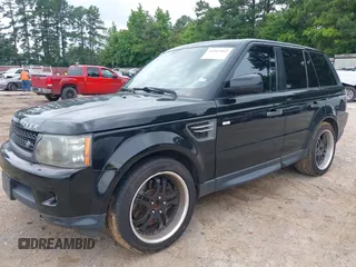 2011 Land Rover Range Rover Sport HSE Lux z VIN SALSK2D46BA279116, wystawiony jako IAAI lot #42447162 z przebiegiem 245 319 mil mil oraz . Historia ofert i sprzedaży dostępna na DreamBid. Obrazek 2.