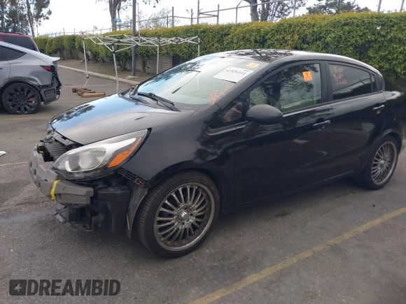 2013 Kia Rio LX with VIN KNADM4A34D6299708, listed as a IAAI auction lot 41926111 with 60,568 mi miles. Bid and sale history available at carsss.com. Image 2.