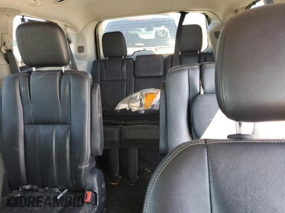 2013 Chrysler Town & Country Touring L with VIN 2C4RC1CG3DR797787, listed as a Copart auction lot 48028685 with 152,579 mi miles and Salvage Title. Bid and sale history available at DreamBid. Image 10.