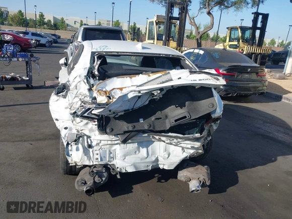 2016 Lexus IS 200t with VIN JTHBA1D25G5029674, listed as a IAAI auction lot 42513727 with Not provided miles and . Bid and sale history available at DreamBid. Image 15.