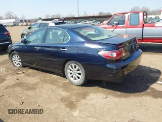 2002 Lexus ES 300 with VIN JTHBF30G620086129, listed as a IAAI auction lot 41785373 with 170,043 mi miles and . Bid and sale history available at carsss.com. Image 3.