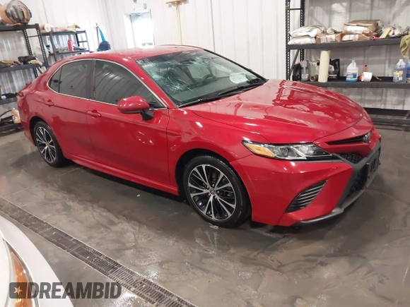 2020 Toyota Camry SE z VIN 4T1G11AKXLU378840, wystawiony jako IAAI lot #42110611 z przebiegiem 75 767 mil mil oraz . Historia ofert i sprzedaży dostępna na DreamBid. Obrazek 1.