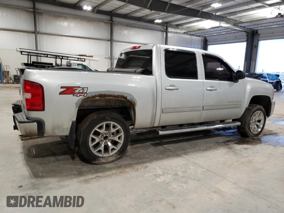 2012 Chevrolet Silverado 1500 LT with VIN 3GCPKSE72CG200369, listed as a Copart auction lot 48108045 with 245,934 mi miles and Salvage Title. Bid and sale history available at DreamBid. Image 3.