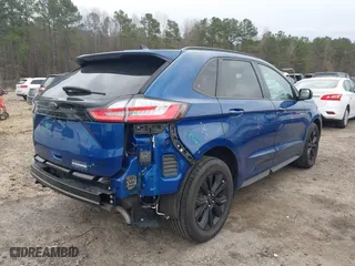 2022 Ford Edge SE with VIN 2FMPK4G91NBA27407, listed as a IAAI auction lot 41734342 with 30,559 mi miles. Bid and sale history available at carsss.com. Image 4.