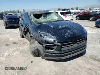 2023 Porsche Macan with VIN WP1AA2A50PLB01554, listed as a Copart auction lot 44022365 with 31,549 mi miles and Salvage title. Bid and sale history available at DreamBid. Image 12.