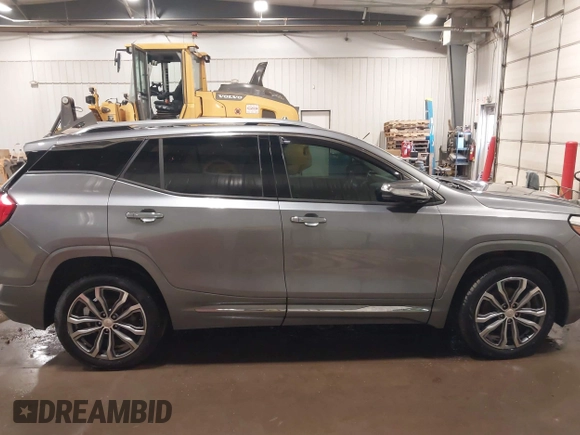 2019 GMC Terrain Denali z VIN 3GKALXEX2KL174723, wystawiony jako IAAI lot #41453790 z przebiegiem 77 193 mil mil oraz . Historia ofert i sprzedaży dostępna na DreamBid. Obrazek 13.
