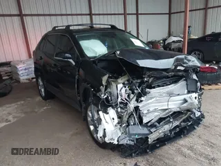 2024 Toyota RAV4 XLE Premium z VIN 2T3C1RFV8RW305725, wystawiony jako IAAI lot #42198443 z przebiegiem 6 811 mil mil oraz . Historia ofert i sprzedaży dostępna na DreamBid. Obrazek 1.