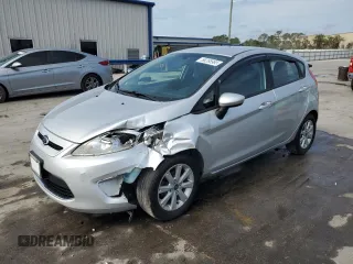 2012 Ford Fiesta SE z VIN 3FADP4EJ6CM196166, wystawiony jako Copart lot #56288965 z przebiegiem 219 890 mil mil oraz Szkoda całkowita • Salvage title. Historia ofert i sprzedaży dostępna na DreamBid. Obrazek 1.