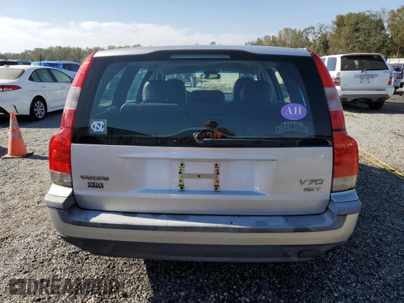 2004 Volvo V70 with VIN YV1SW59V542426810, listed as a Copart auction lot 74521824 with 156,728 mi miles and Salvage Title. Bid and sale history available at carsss.com. Image 6.