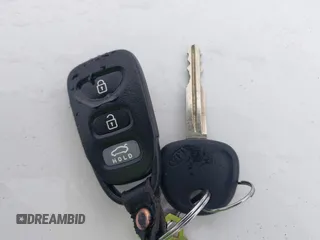 2010 Kia Forte EX z VIN KNAFU4A26A5181676, wystawiony jako IAAI lot #41579553 z przebiegiem 76 317 mil mil oraz . Historia ofert i sprzedaży dostępna na DreamBid. Obrazek 11.