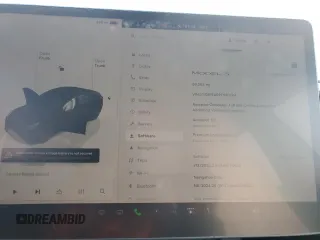 2023 Tesla Model 3 z VIN 5YJ3E1EA0PF620784, wystawiony jako Copart lot #49323115 z przebiegiem 69 263 mil mil oraz Szkoda całkowita • Salvage title. Historia ofert i sprzedaży dostępna na DreamBid. Obrazek 9.