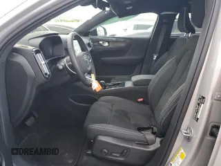 2023 Volvo C40 Recharge Pure Electric Ultimate with VIN YV4ED3GM1P2031404, listed as a Copart auction lot 41688304 with 11,695 mi miles and Salvage Title. Bid and sale history available at carsss.com. Image 7.