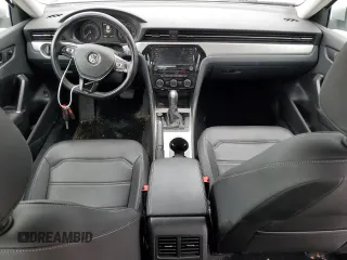2020 Volkswagen Passat SE z VIN 1VWSA7A31LC023665, wystawiony jako Copart lot #42118114 z przebiegiem 73 081 mil mil oraz Szkoda całkowita • Salvage title. Historia ofert i sprzedaży dostępna na DreamBid. Obrazek 8.